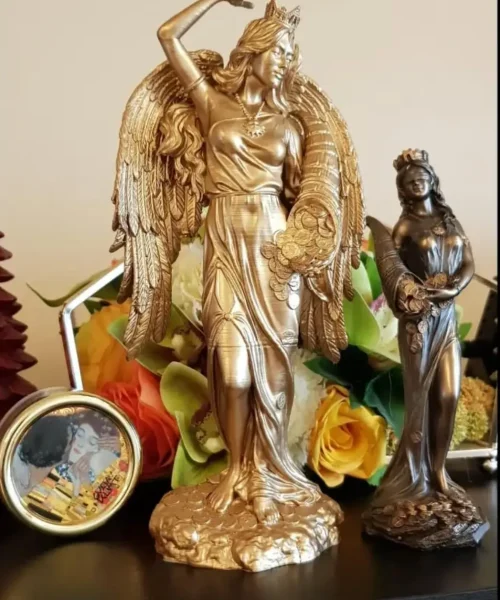 Decorative Item Fabrication1